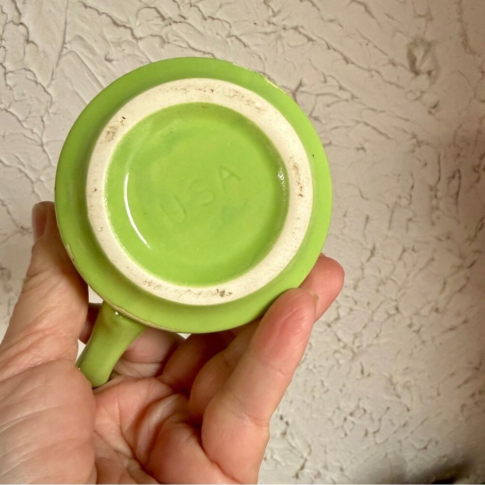 Vintage Avocado Green Mugs Set of 6 | USA Pottery Coffee Cups - Picture 5 of 7